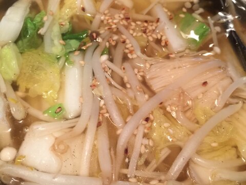 鍋の残り野菜で 中華風スープ